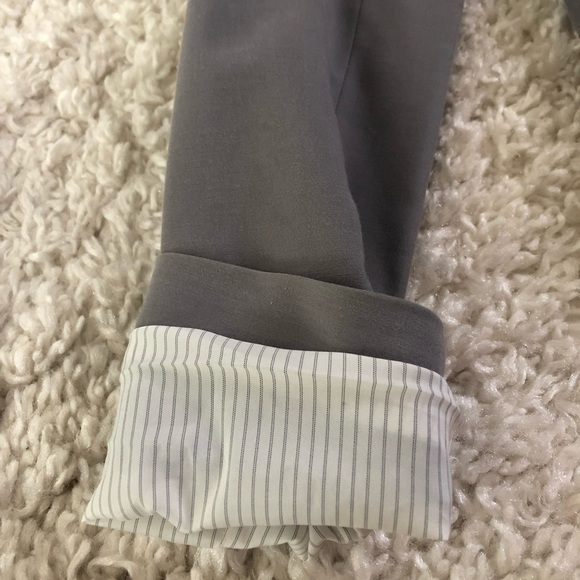 Banana Republic, light Grey blazer -size 2 Tall - Picture 4 of 5